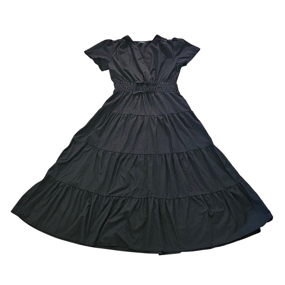 Meadow Rhodes Womens Black Tiered Maxi Dress Medium Smocked Waist V-Neck